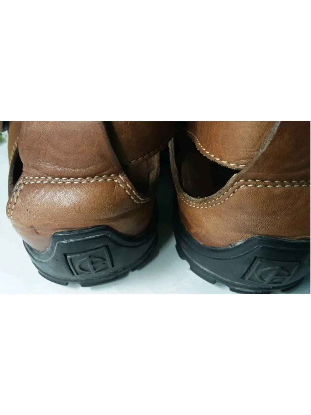 COLE HAAN-Classic FISHERMANS Leather SANDALS-Comfort Vibram Sole-Cognac-Sz 11M